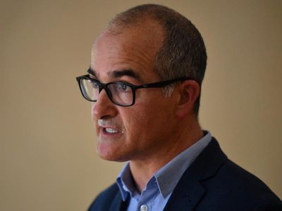 Vics launch $1.5bn elective surgery plan