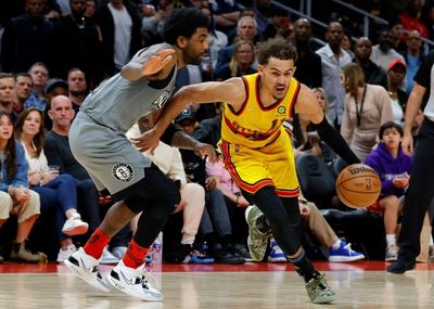 Hawks hold off Nets despite Durant's 55, Warriors into playoffs