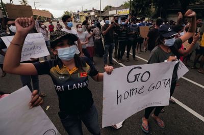 Protesters in Sri Lanka defy curfew, police fire tear gas at students
