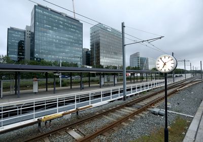 Most of Dutch rail network halted by technical problem