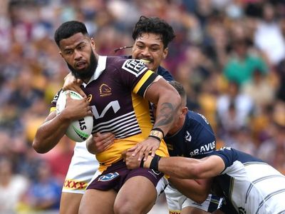 Broncos investigate Haas-Kelly altercation