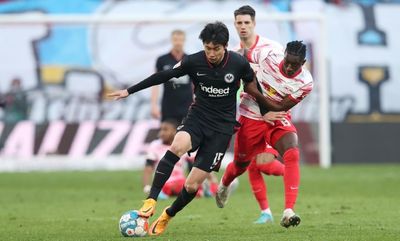 Frankfurt expect bumper crowd for Barcelona visit