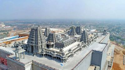Telangana: SLNSD cancels VIP break darshan at Yadadri temple on weekends