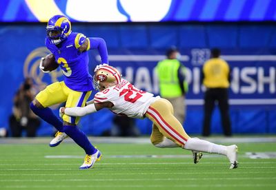 What free agent wide receivers, tight ends are still available after DeVante Parker trade