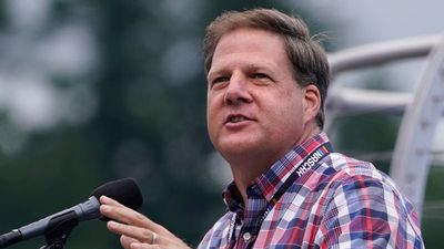 New Hampshire GOP Gov Sununu tears apart ‘f*****g crazy’ Trump in brutal roast