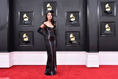 Wild-and-wacky Grammys red carpet does Las Vegas proud