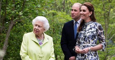 Prince William and Kate 'want to move to Windsor to be closer to Queen'