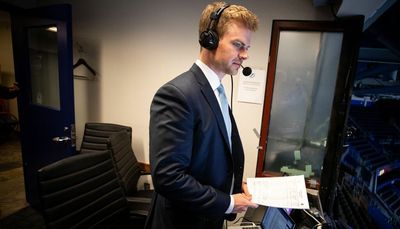 Chris Vosters named Blackhawks’ new play-by-play broadcaster, replacing Pat Foley
