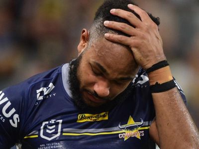 Cowboys fullback sidelined, Nanai signed