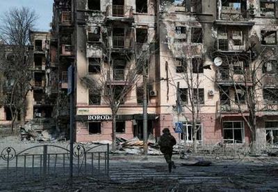 Ukrainian forces ‘staunchly resisting’ another Russian onslaught of Mariupol, says UK