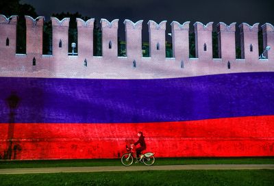 Russia studying how to lure highly-skilled workers back from abroad - ministry