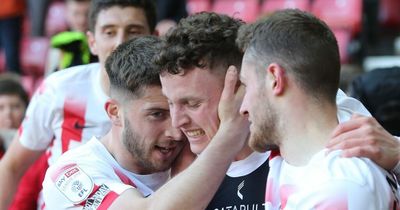 League One play-off race: What happened at the weekend as Oxford stumble and Sunderland capitalise