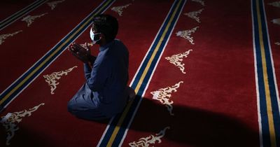 Can Muslim pupils leave school for prayers during Ramadan?