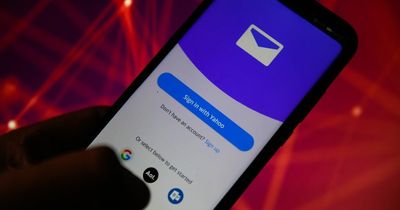 Yahoo Mail down: Thousands of users left with no email access as server fails