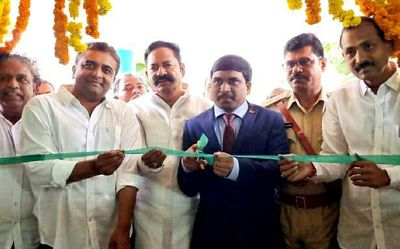 New Collectors of Guntur, Palnadu and Bapatla districts take charge