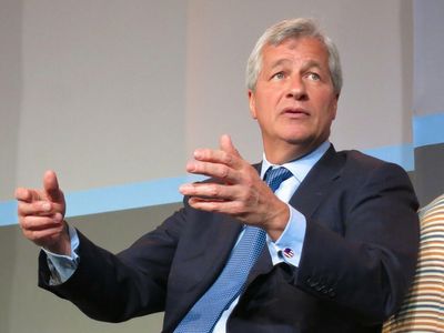 Jamie Dimon: 'The Fed Should Not Worry About Volatile Markets Unless They Affect The Actual Economy'