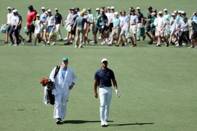 Rivals say Tiger can handle difficult walk at Masters