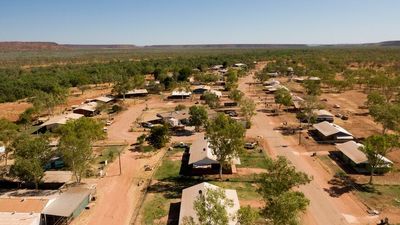 FOI documents show NT government previously forecast it would not meet target to build 650 remote houses in five years
