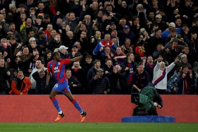 Arsenal's top four bid rocked in 'unacceptable' Palace defeat