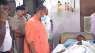 Uttar Pradesh: Terror angle not ruled out in Gorakhnath temple attack