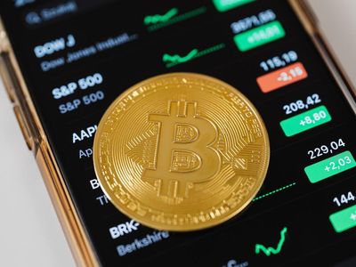 Bitcoin, Ethereum, Dogecoin Hold Firm: Can The Apex Crypto Build On Recent Breakout?