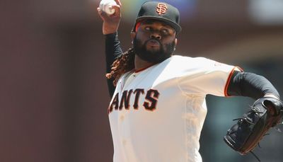 White Sox sign Johnny Cueto to 1-year deal, ‘an exciting move for us,’ Tony La Russa says