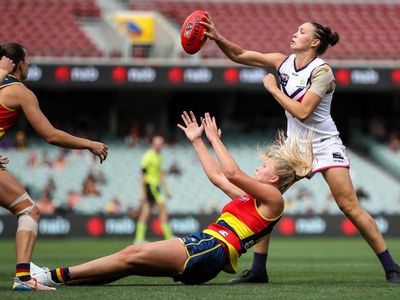 Crows' McKinnon banned for AFLW GF