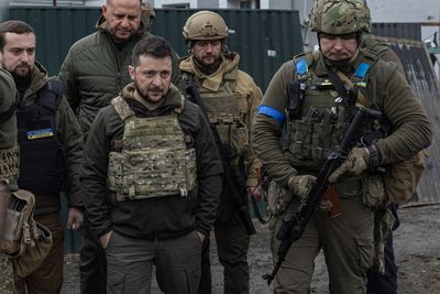 Ukraine president says military situation in Mariupol very difficult