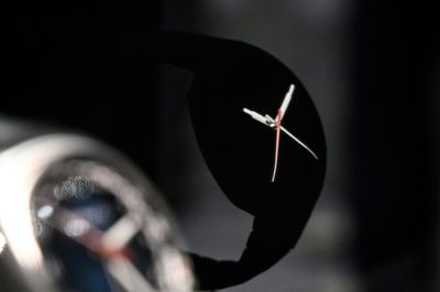 Watchmakers tinker with new materials to draw new buyers