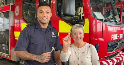 Firefighters come to rescue of Sunderland midwife after wedding ring got stuck on swollen finger