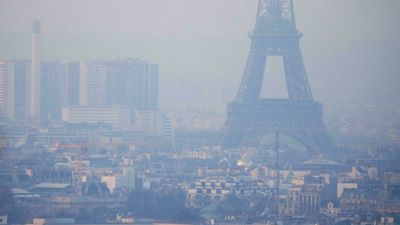 The level of air pollution is falling in Paris, but it’s still too high, research shows