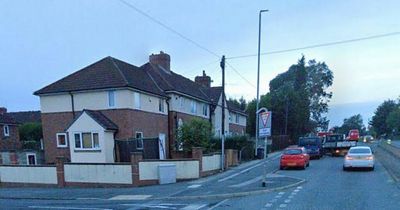 'Brave' Leeds man hit by car crossing road in Morley thanks 'kind' strangers who helped him