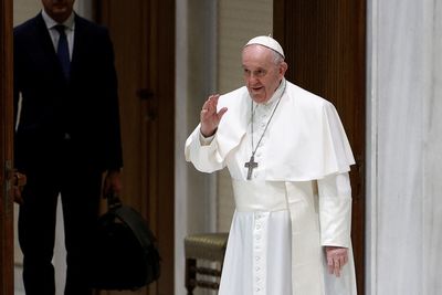 Lebanese president says Pope Francis will visit Lebanon in June -presidency