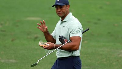 Tiger Woods says he intends to play the Masters
