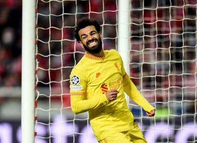 Mohamed Salah form gives Jurgen Klopp unusual Liverpool selection question