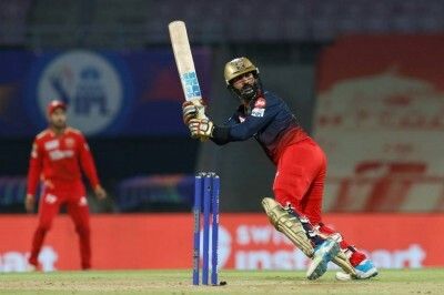 IPL 2022: Dinesh Karthik doing his best to prove that he is not done yet