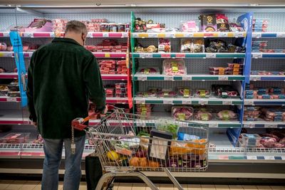 Brexit set to make UK more dependent on food imports, MPs warn