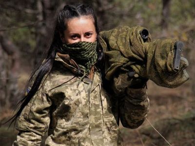 Ukrainian sniper ‘Charcoal’ is lauded as modern-day ‘Lady Death’