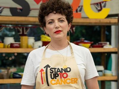 Celebrity Bake Off: Fans are loving Annie Mac’s pronunciation of ‘kneading’