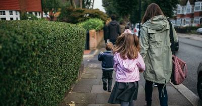 Mum fed up of neighbour's 'cheeky' requests to take her daughter to school