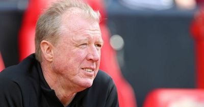 Steve McClaren has already risked upsetting three Man Utd stars before return