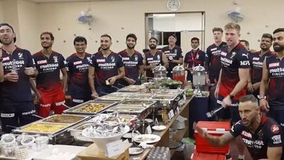 Watch: RCB cricketers sing and dance to celebrate win vs Royals, Dinesh Karthik, Shahbaz Ahmed's Superman efforts