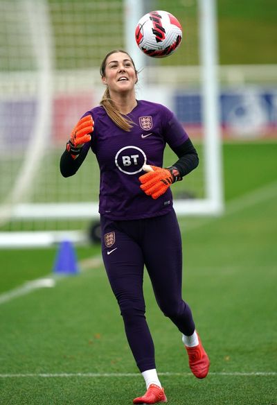 Mary Earps determined to make most of unexpected England chance