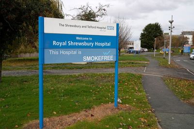 Police investigating more than 700 cases linked to Shrewsbury maternity scandal