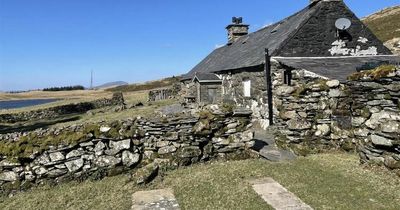 Isolated cottage in Welsh national park that’s completely off grid