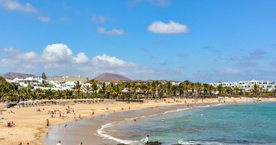 Spain reverses easing of entry requirements for unvaccinated travellers
