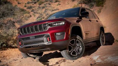 Jeep Says Toyota Can’t Match Its Rock-Climbing Prowess