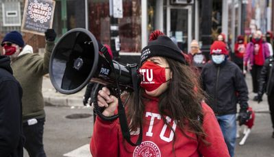Asking good questions can help CTU members decide who will lead union