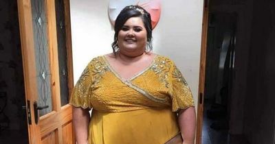 Woman who bought two plane seats as she feared getting stuck on flight sheds 19 stone