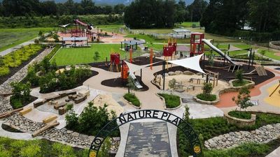 Parents call for safety review of Boongaree Nature Play Park after '30 major accidents'